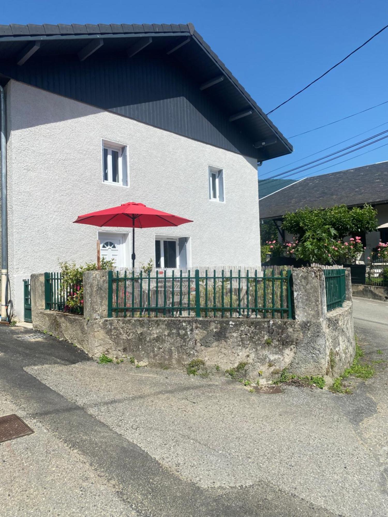 Maison De Village Entre Lac Et Montagne La Motte-Servolex Exterior foto